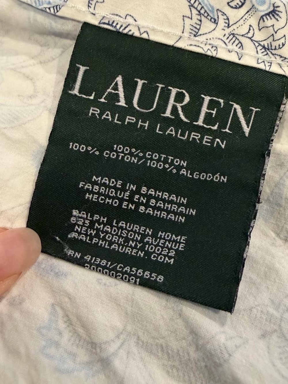 Ralph Lauren Blue Paisley on White STANDARD KING Sheet Set - Picture 3 of 4